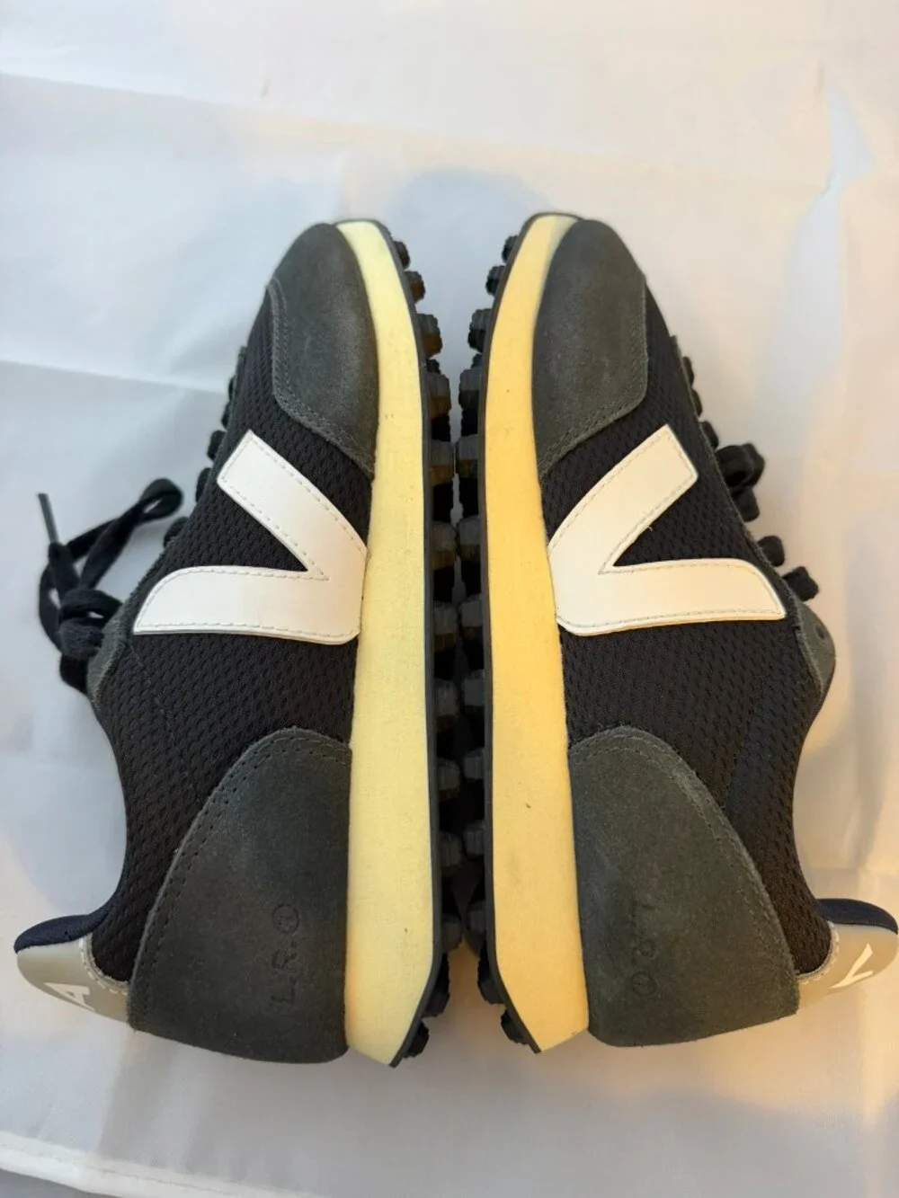 VEJA Rio Branco II Sneaker, Black Women Size 6 recycled polyester - Picture 4 of 6
